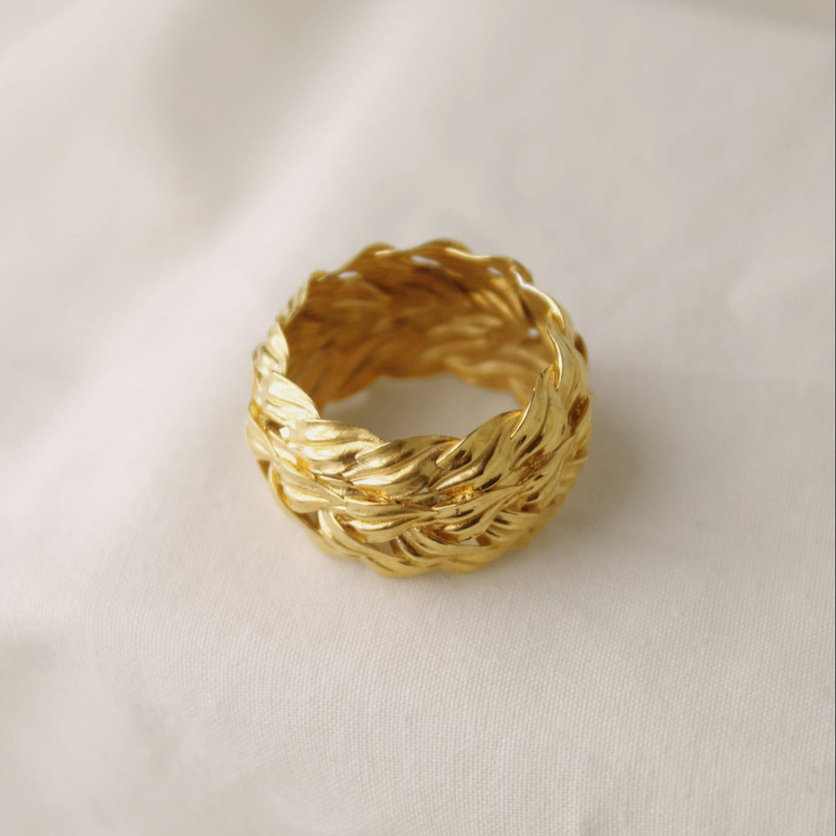 Anillo Hojas Oro Sala 4