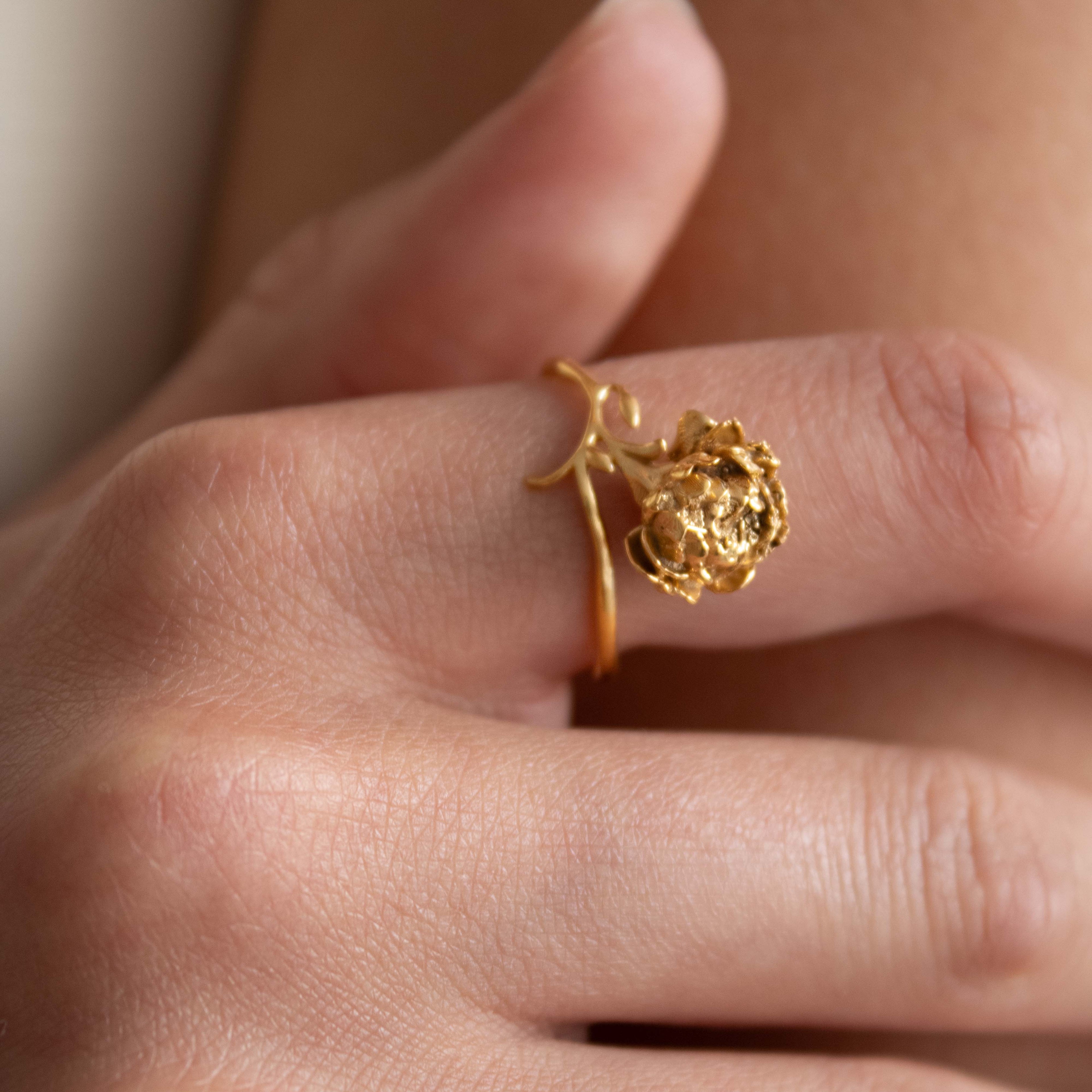 Anillo Clavel Oro Salá 3