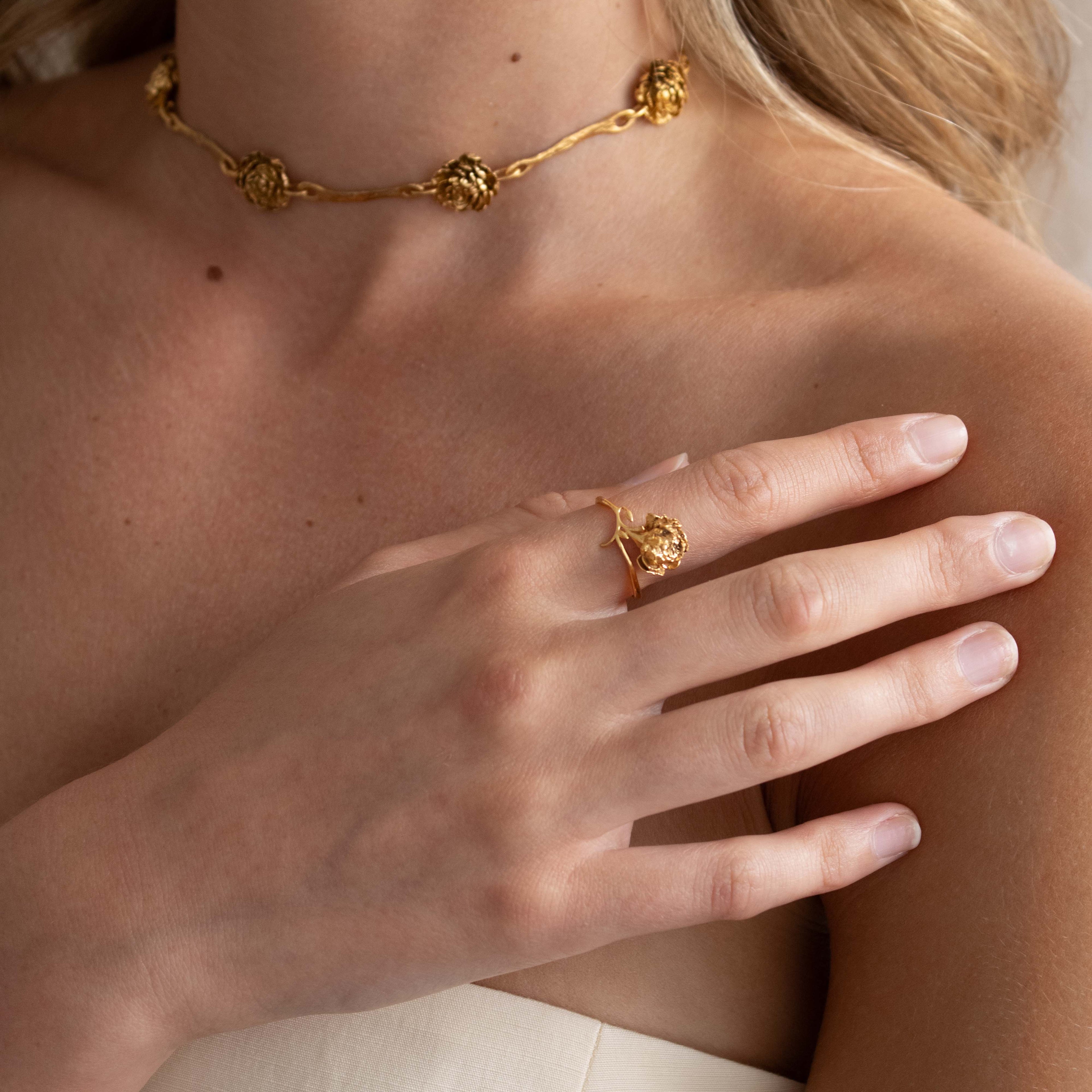 Anillo Clavel Oro Salá 5