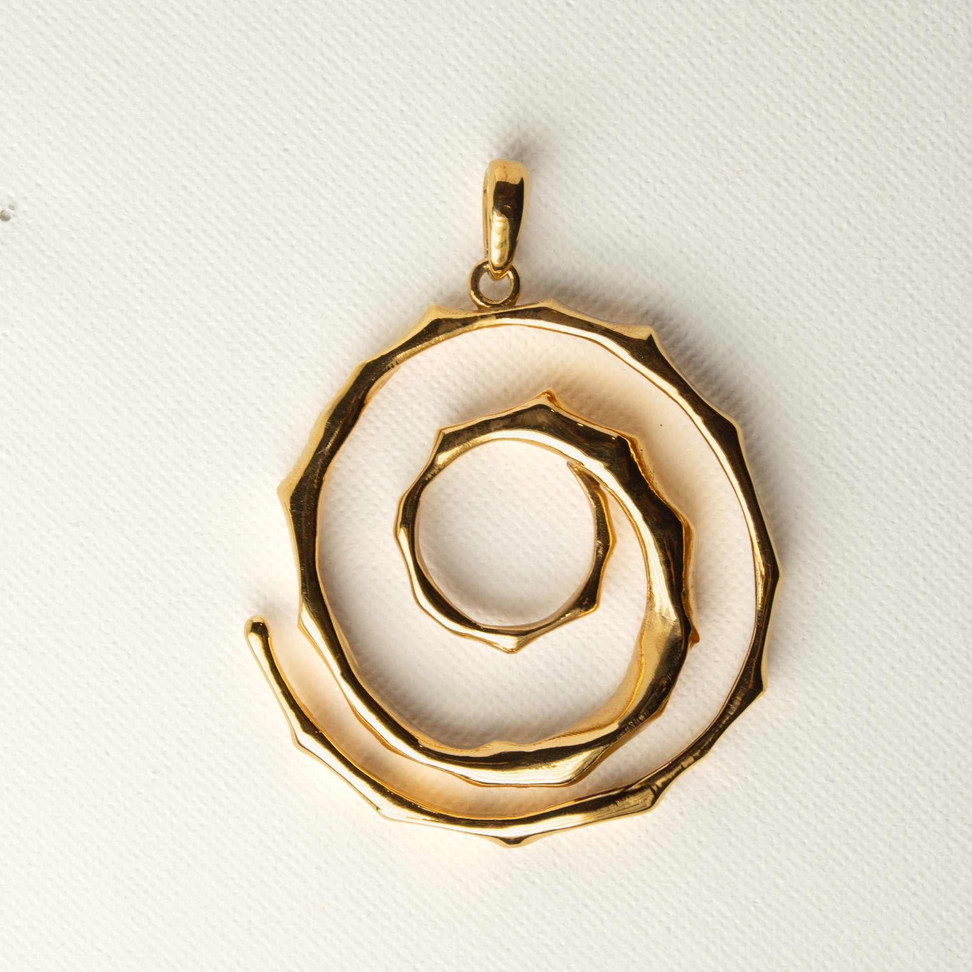 Colgante Espiral Oro Salá