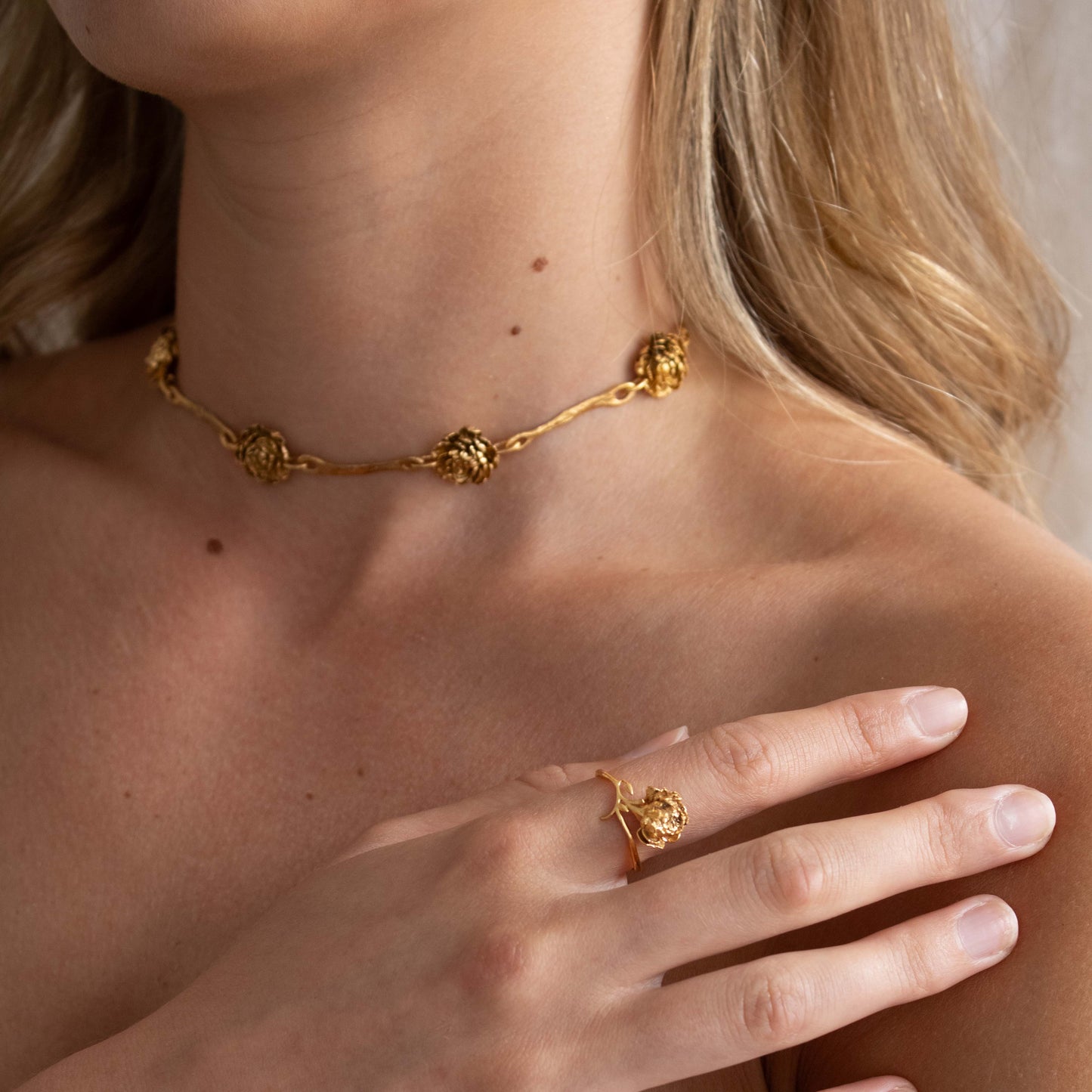 Gargantilla Clavel Oro Salá 5